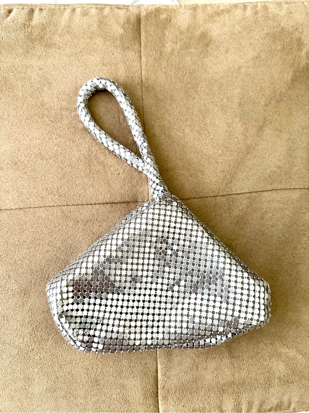Silver Chainmail Triangle Wrislet Evening Bag